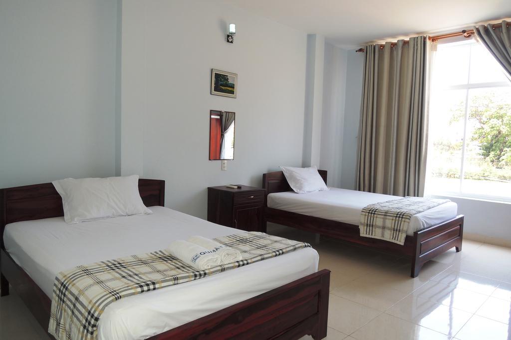 Quang Nhat Hotel Nha Trang Room photo